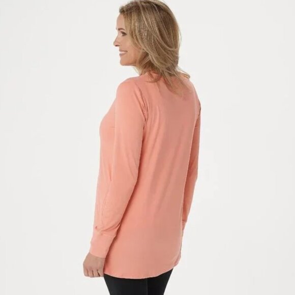 NEW Peach Sz XS Soft Stretch Roomy Cardigan Shirt Thumbholes CUDDL DUDS FLEXWEAR - Picture 2 of 5